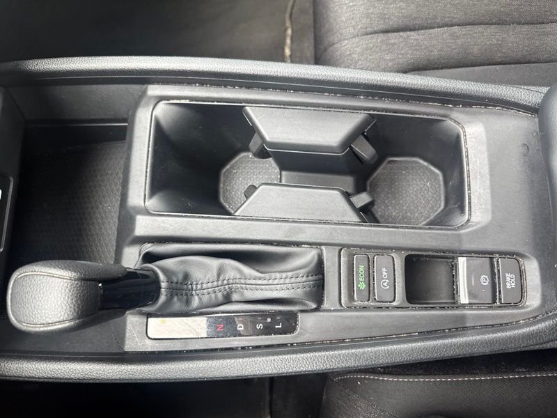 Used 2023  Honda EX image 19