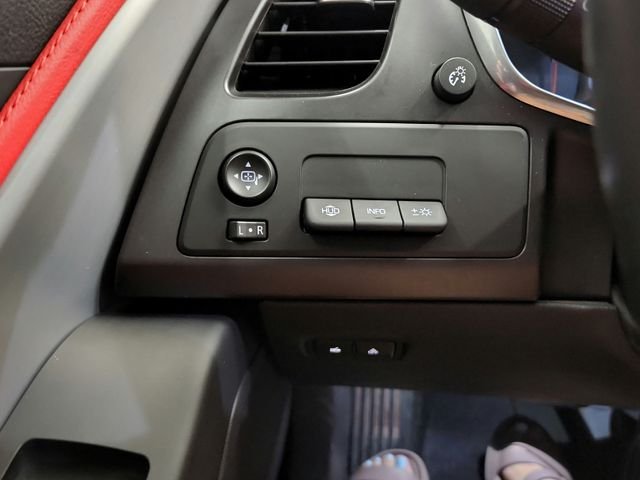 Used 2019 White Chevrolet Grand Sport image 31