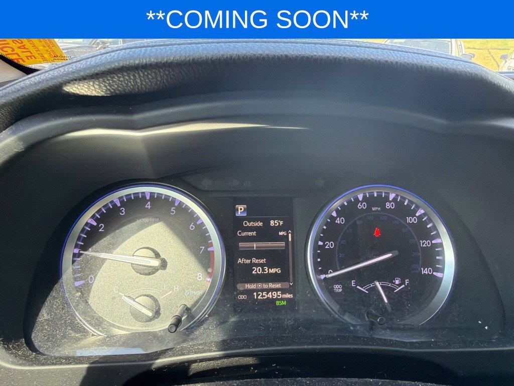 Used 2019 Gray Toyota XLE image 15