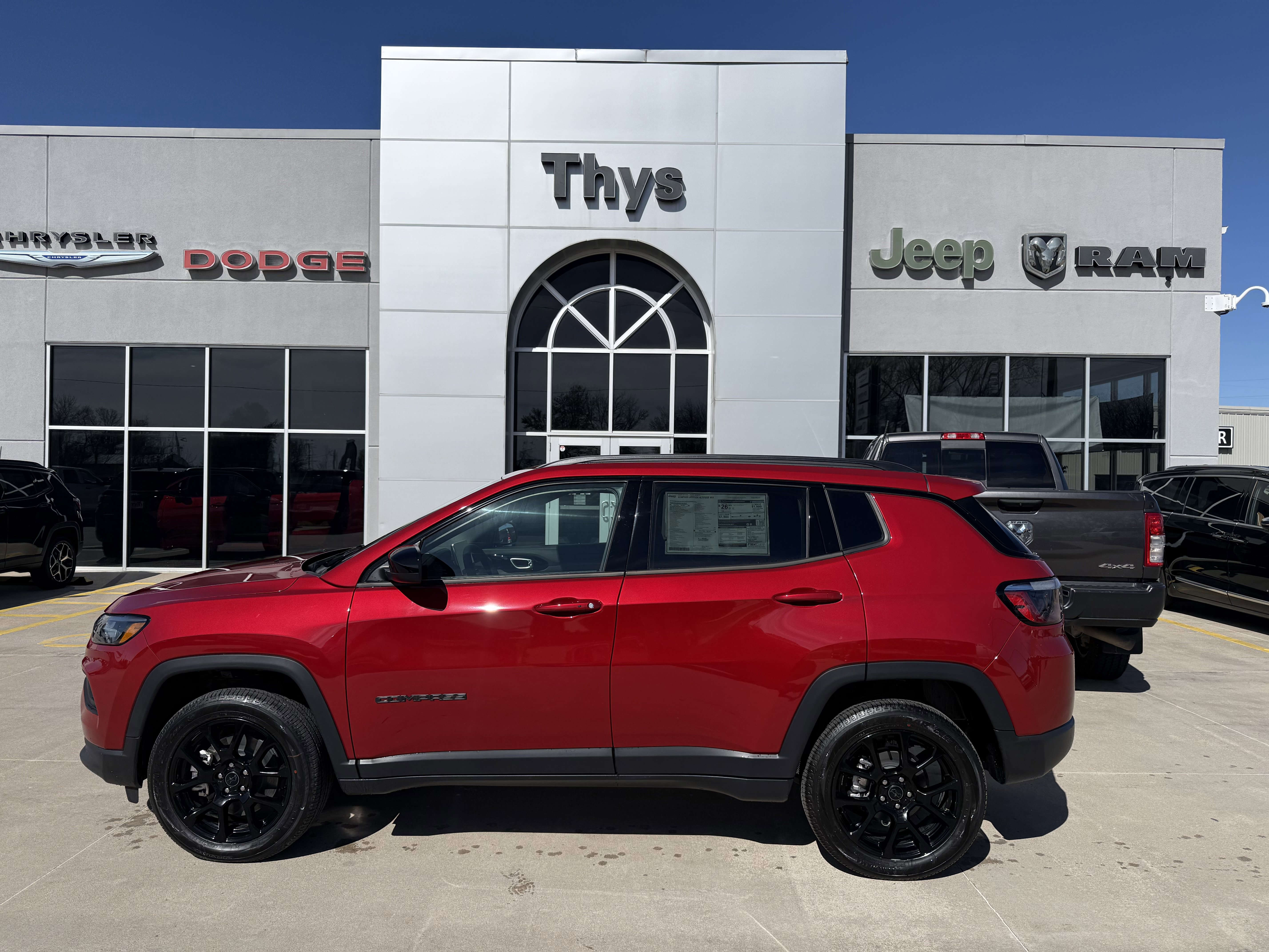 New 2026 Red Hot Pearlcoat Jeep Latitude Altitude image 37