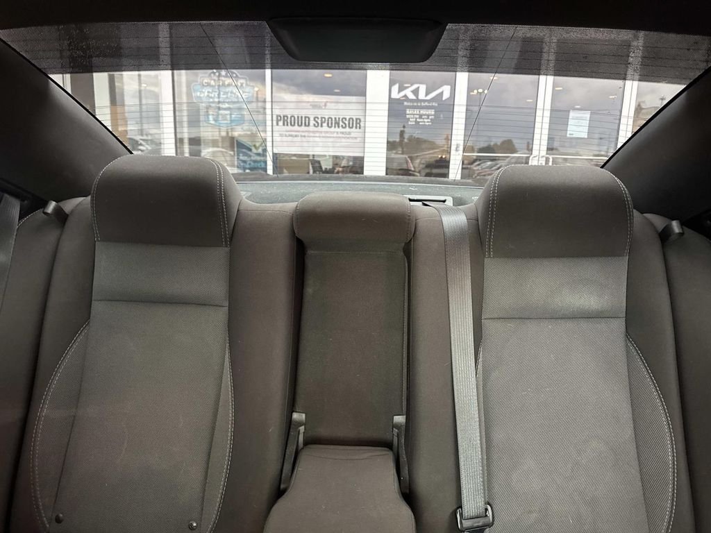 Used 2018 Red Dodge SXT image 22