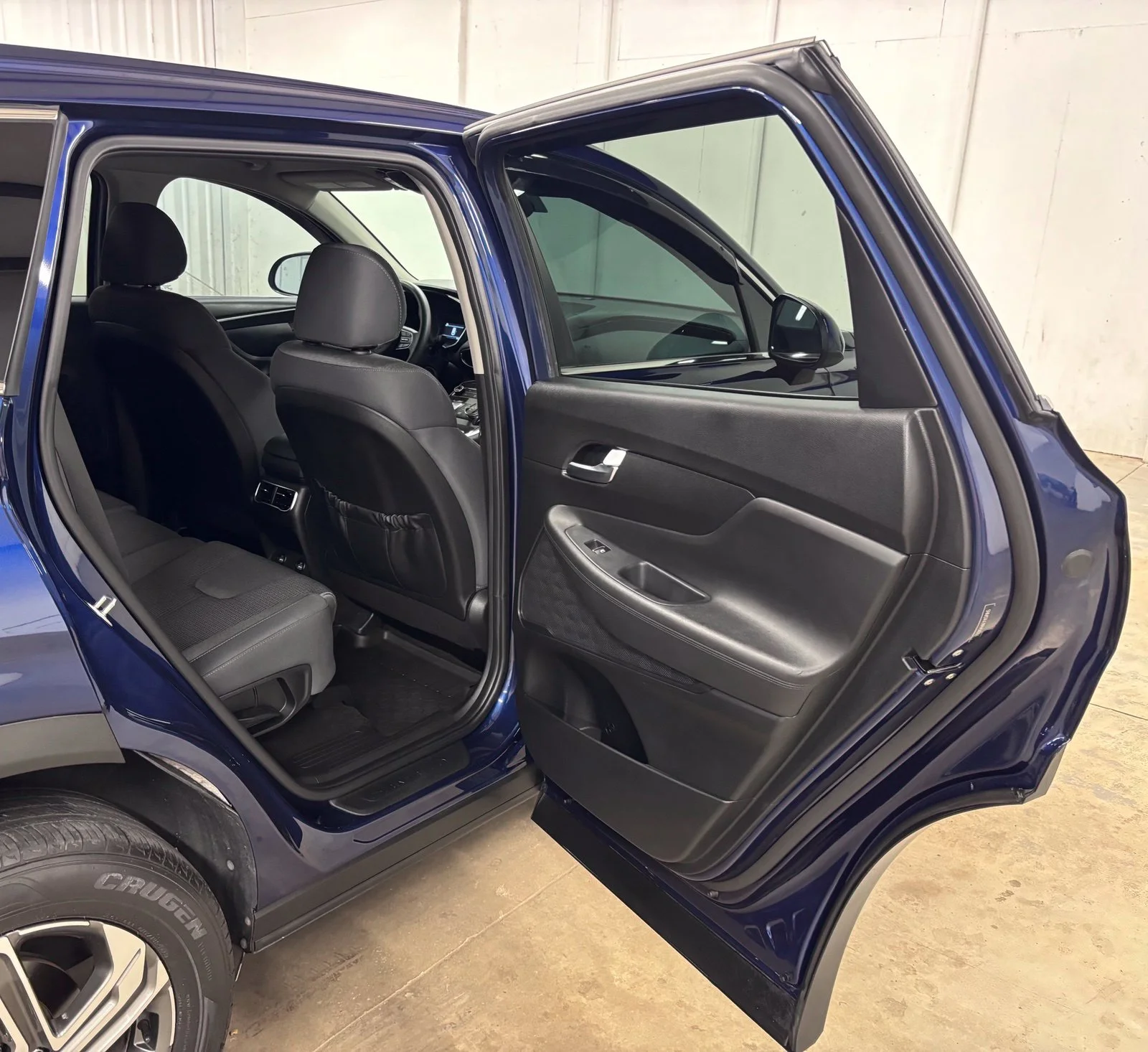Certified Used 2023 Blue Hyundai SE image 19