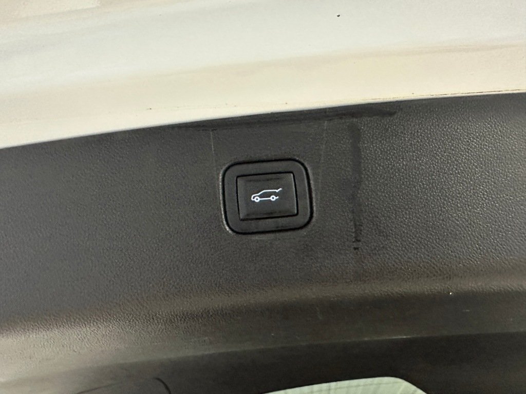 2021 Chevrolet Blazer 2LT - Photo 24