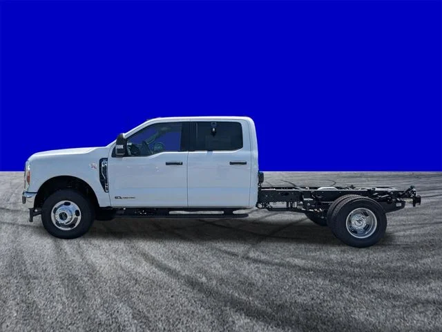 New 2026 White Ford XLT image 6