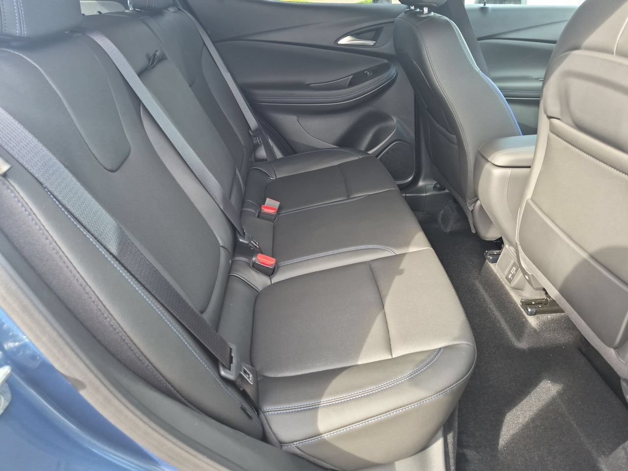 2026 Buick Encore GX Sport Touring - Photo 24