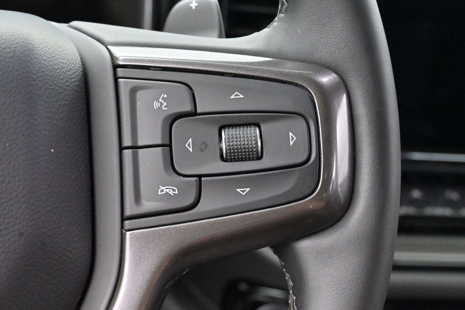 Used 2024 Summit White Chevrolet ZR2 image 19
