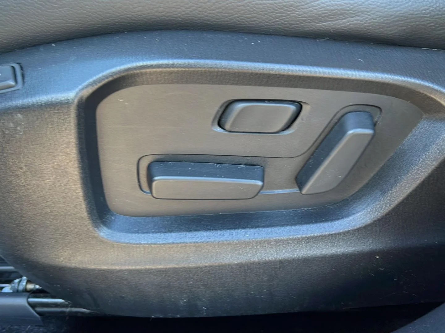 Used 2021 Jet Black Mica Mazda Grand Touring image 6