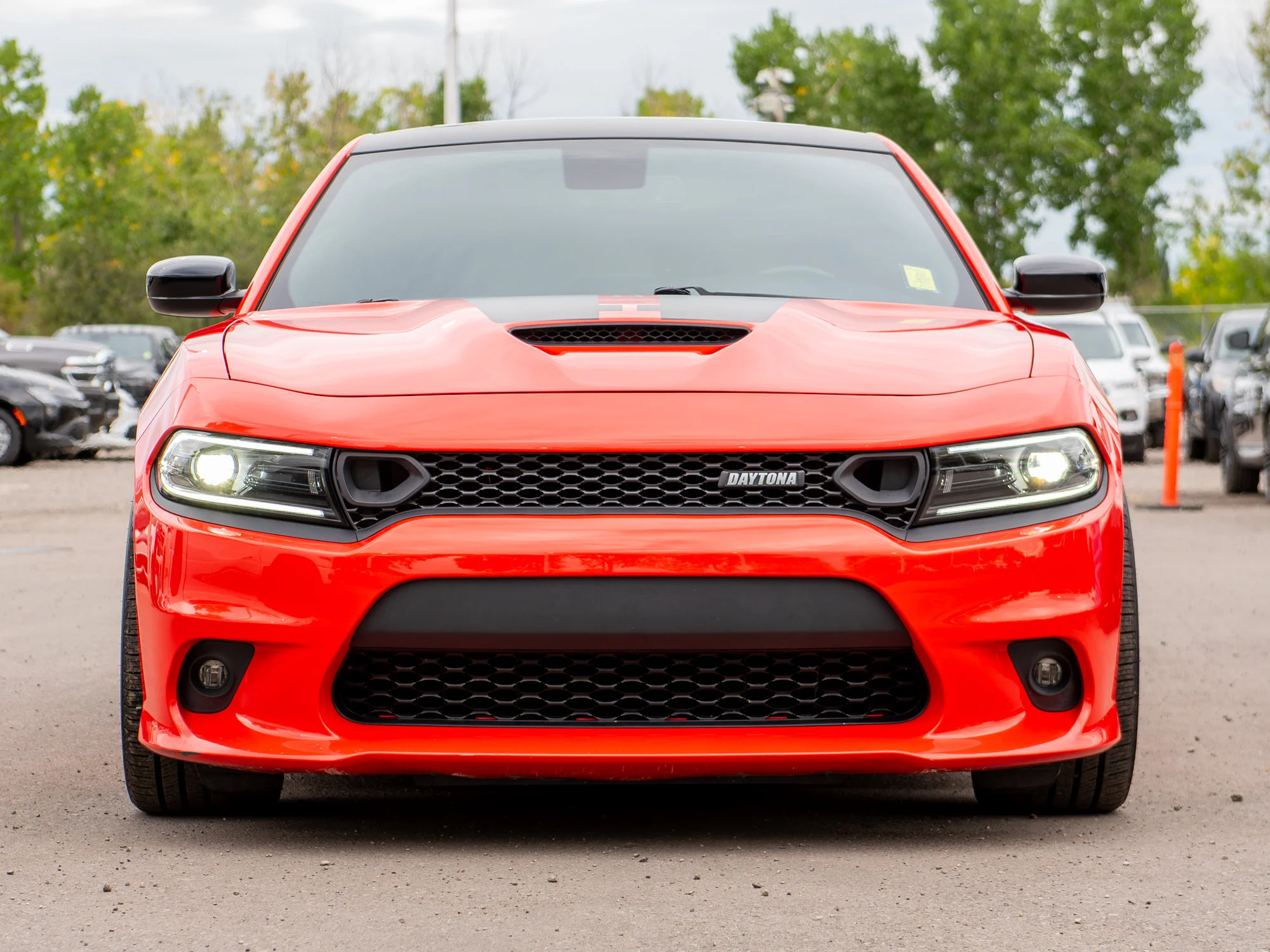 Used 2023 go mango Dodge Scat Pack 392* | 6.4L HEMI V8 | 485 HP | Brembo Brakes | Sunroof | image 8