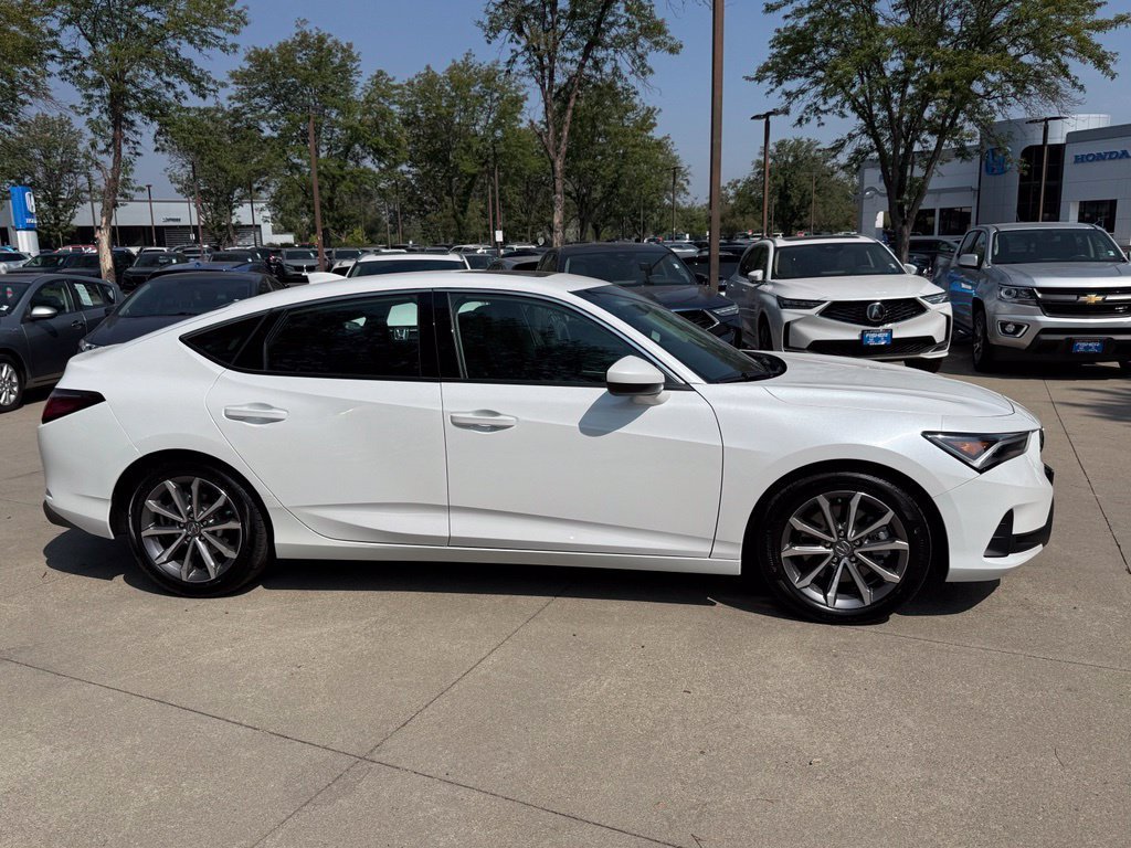 Used 2026 Solar Silver Metallic Acura  image 5