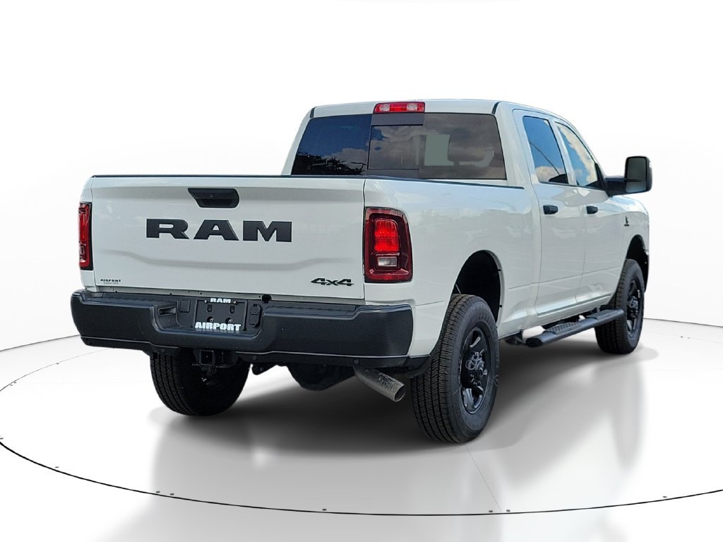 2026 RAM 3500 Tradesman - Photo 3