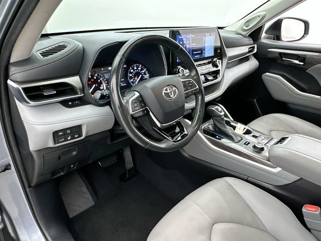 2021 Toyota Highlander Limited - Photo 7