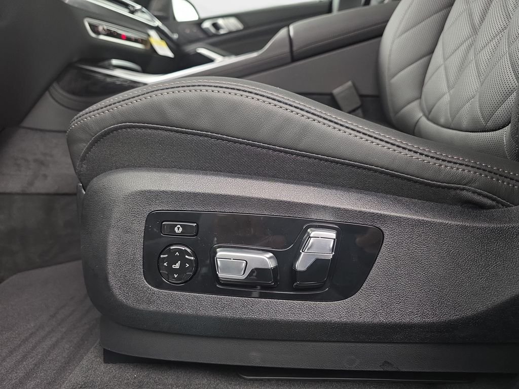New 2027 Skyscraper Grey Metallic BMW xDrive40i image 29