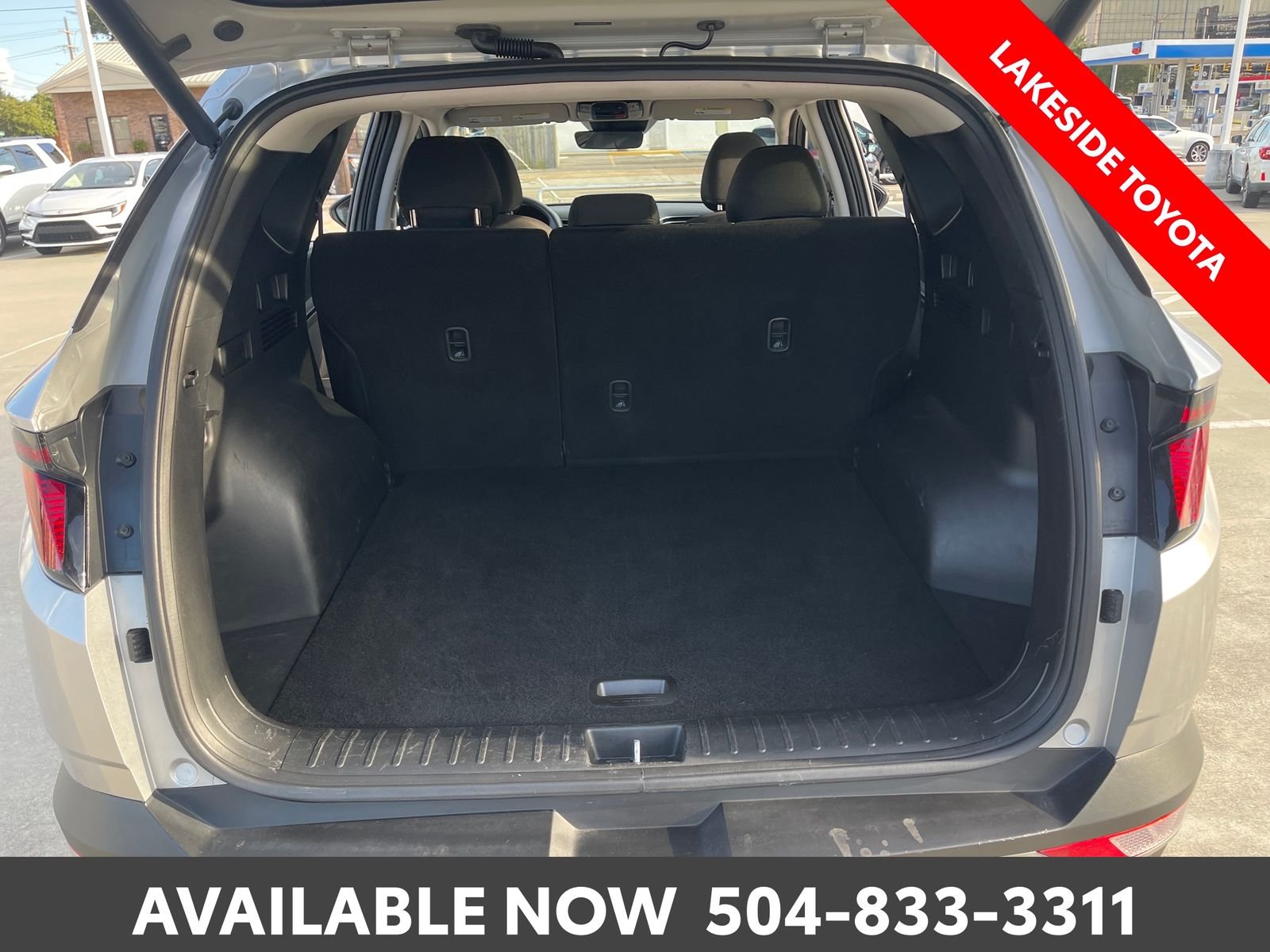 Used 2024 Silver Hyundai SEL image 19