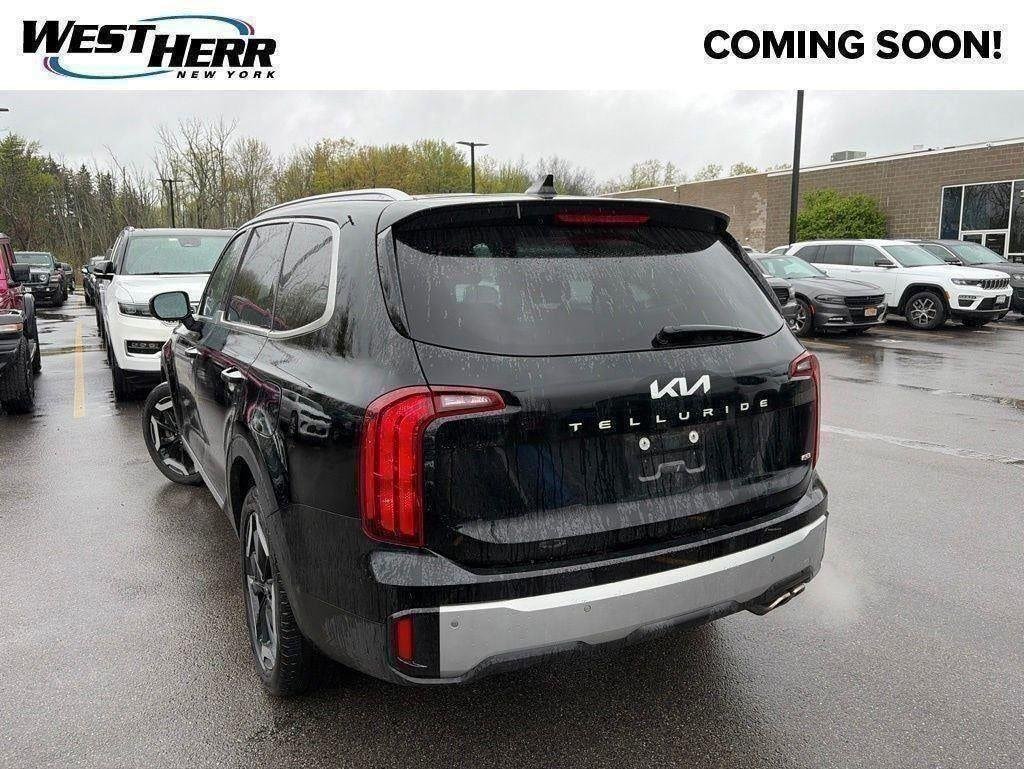 Used 2023 Ebony Black Kia S image 13