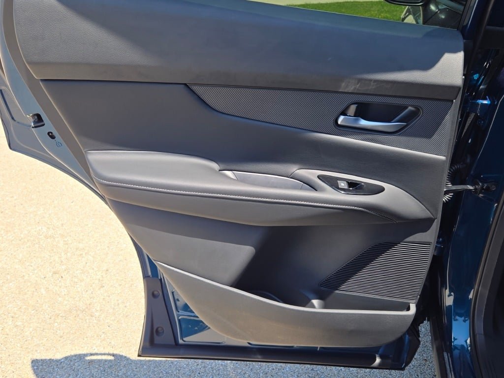 New 2026 Aurora Blue Pearl Metallic Nissan SL image 21