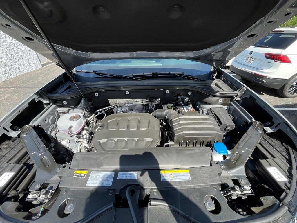 New 2026 Gray Volkswagen 2.0T SE w/Technology image 28