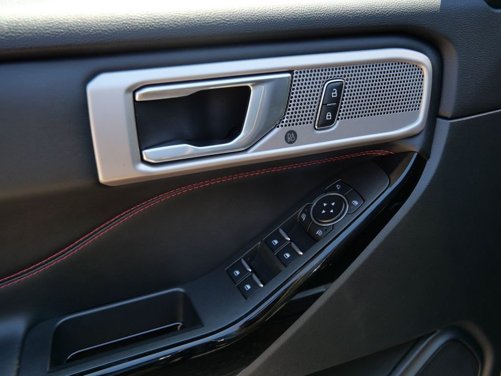 Certified Used 2023  Ford ST-Line image 21