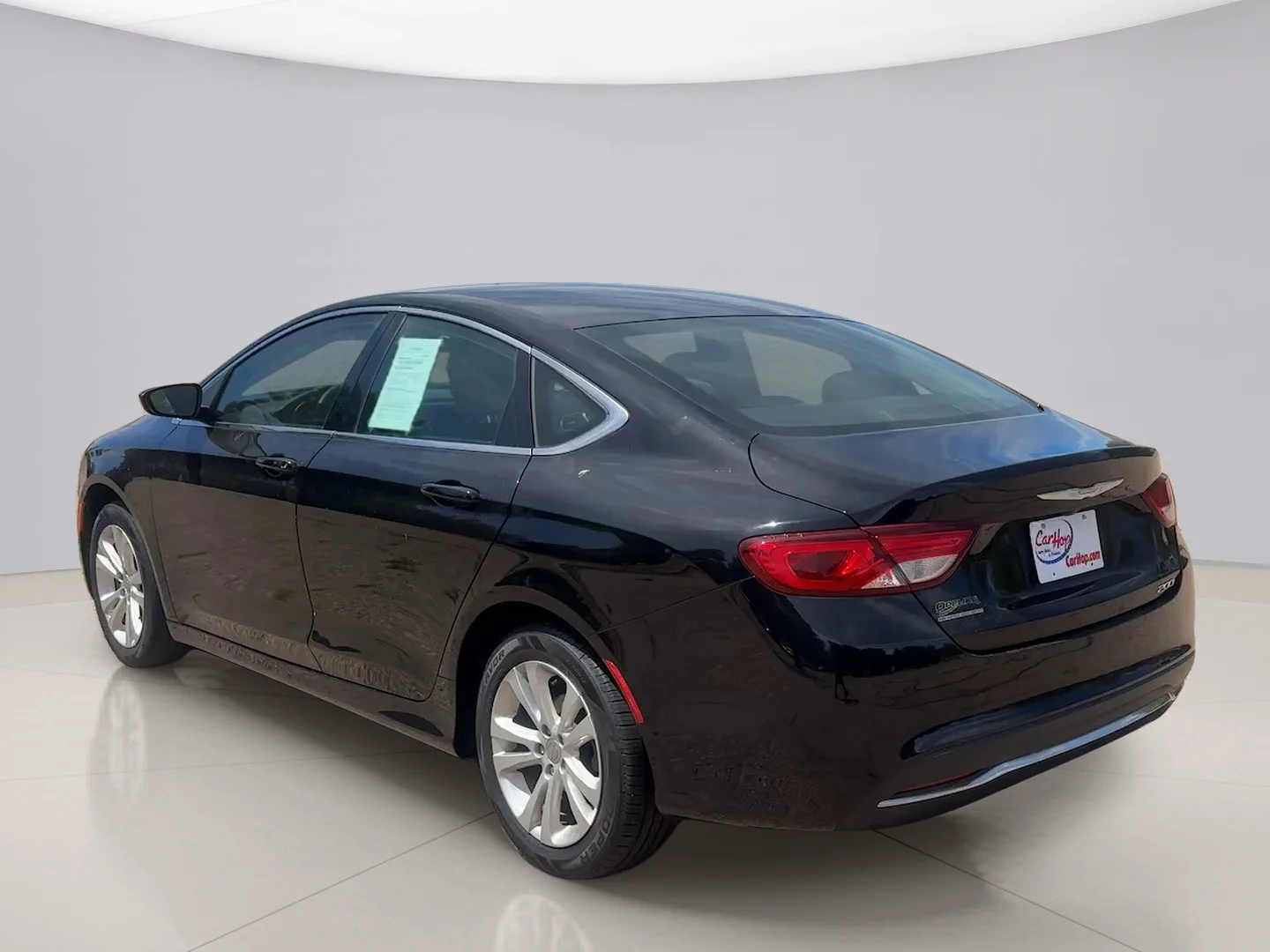 Used 2015 Black Chrysler LIMITED image 3