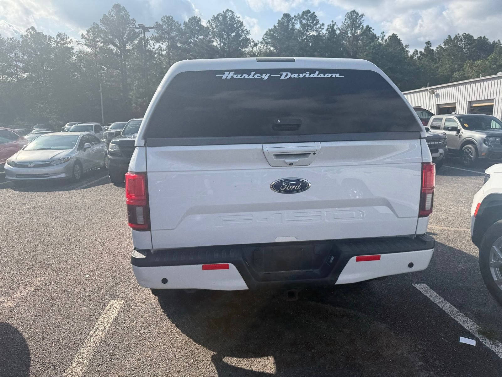 Used 2020 White Ford Lariat image 6
