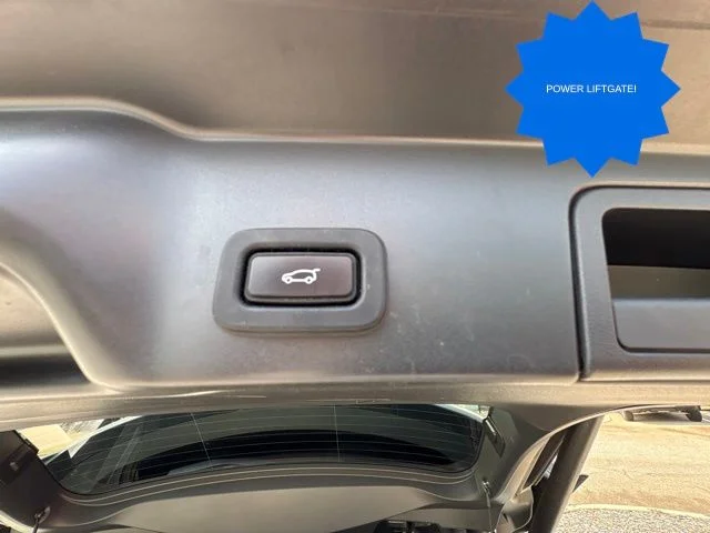 Used 2021 Silver Land Rover S image 27