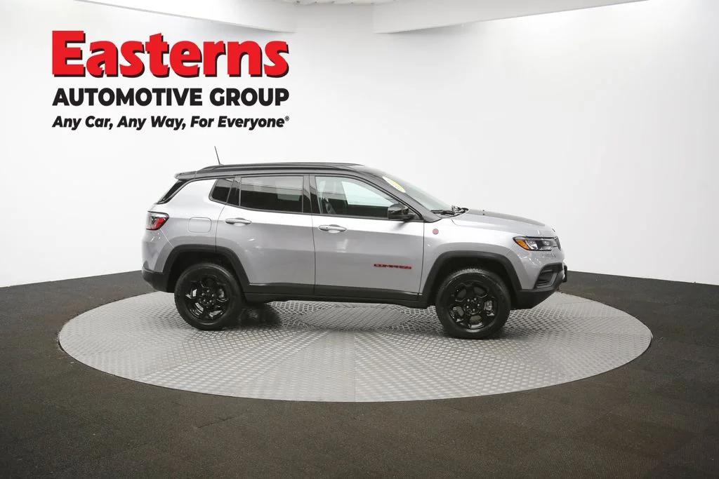 Used 2024 Gray Jeep Trailhawk image 43