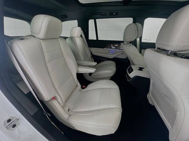 New 2026 Polar White Mercedes-Benz GLS 580 image 29