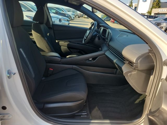 Certified Used 2025 White Hyundai SEL Sport image 23