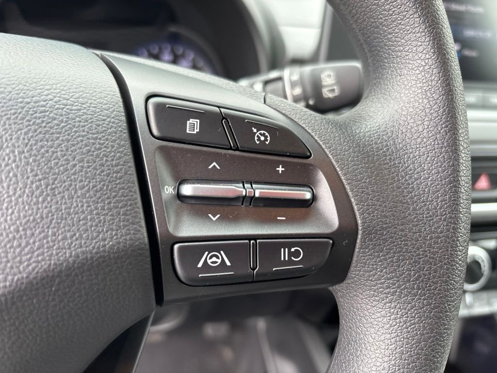Used 2023 Silver Hyundai SEL image 34