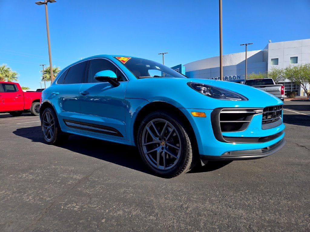 2022 Porsche Macan