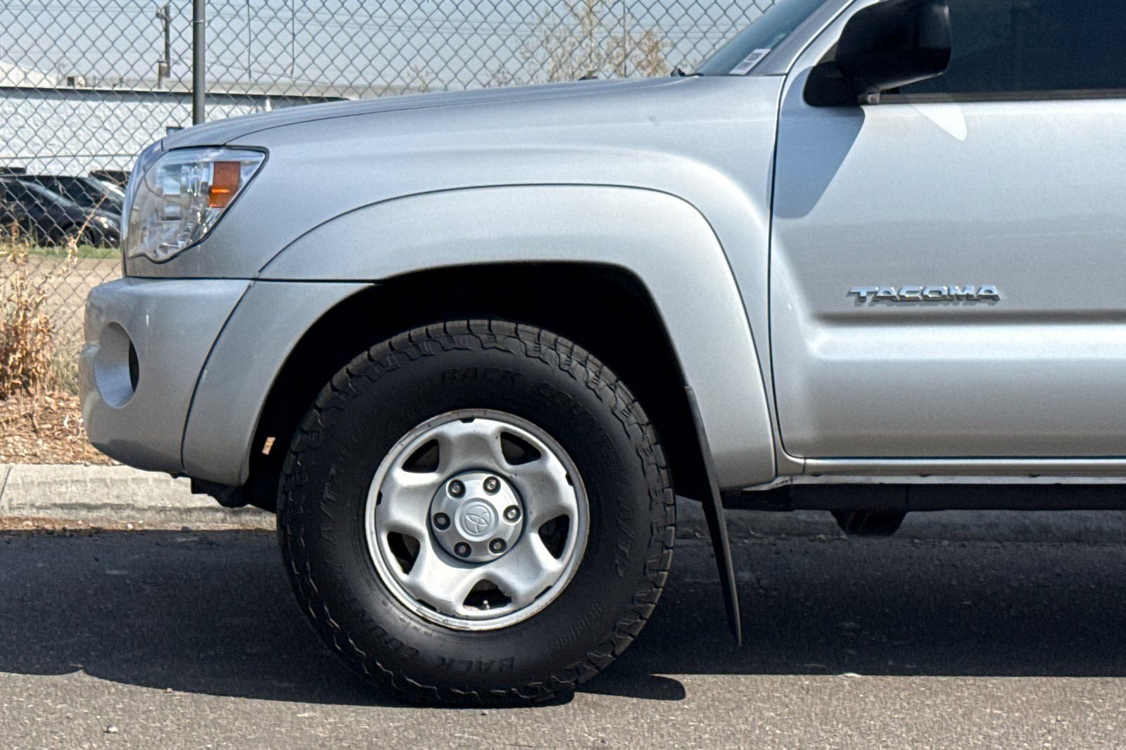 Used 2011 Silver Toyota Base image 23