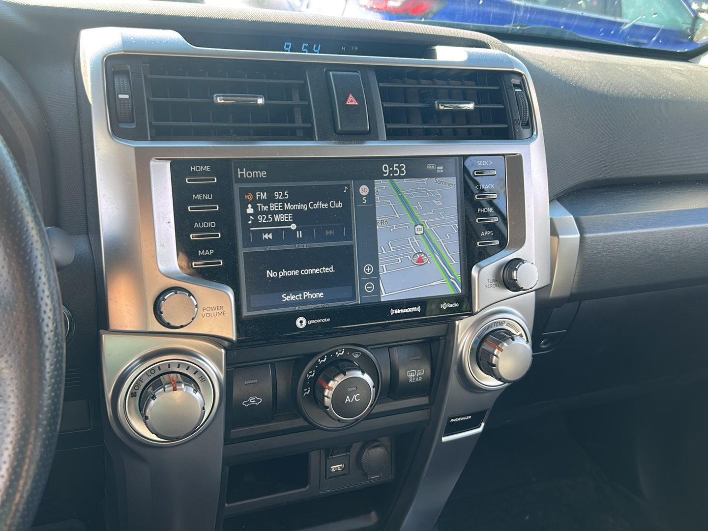 Used 2024 Ice Cap Toyota SR5 image 14