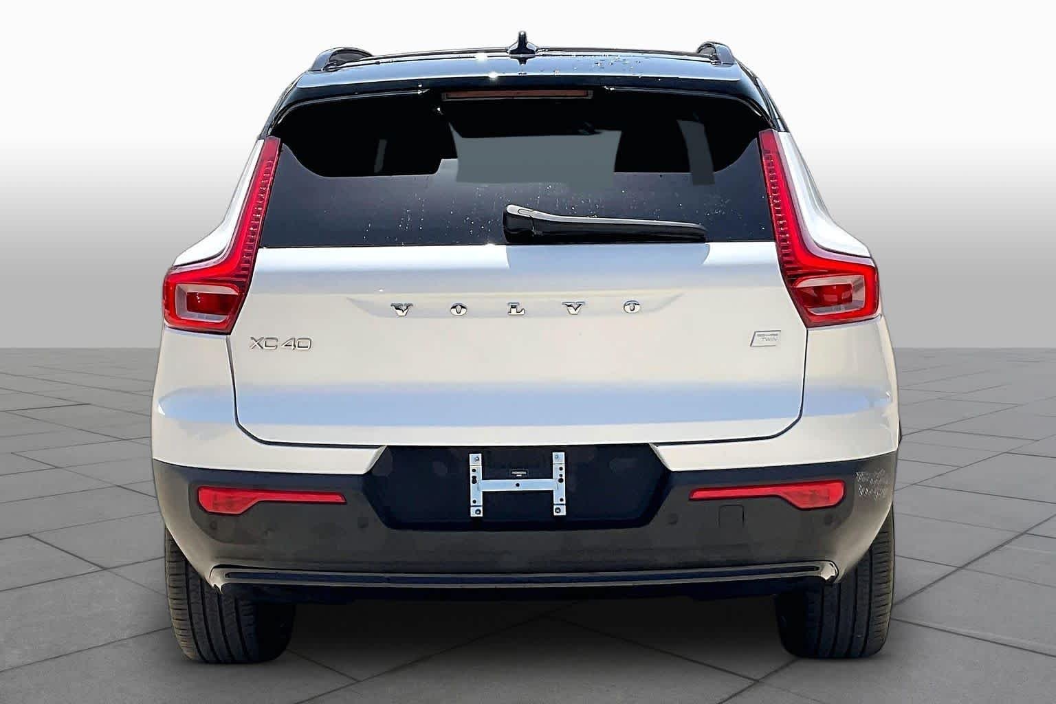 Pre-Owned 2023 Volvo XC40 Recharge Pure Electric Ultimate