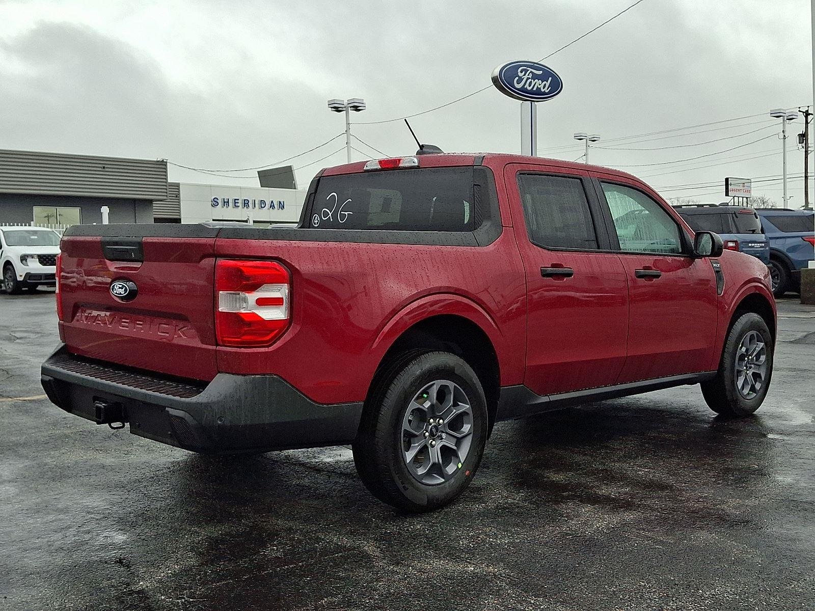 New 2026 Ruby Red Metallic Tinted Clearcoat Ford XLT image 4