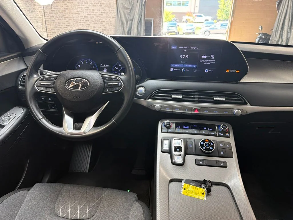 Used 2022 Steel Graphite Hyundai SEL image 17