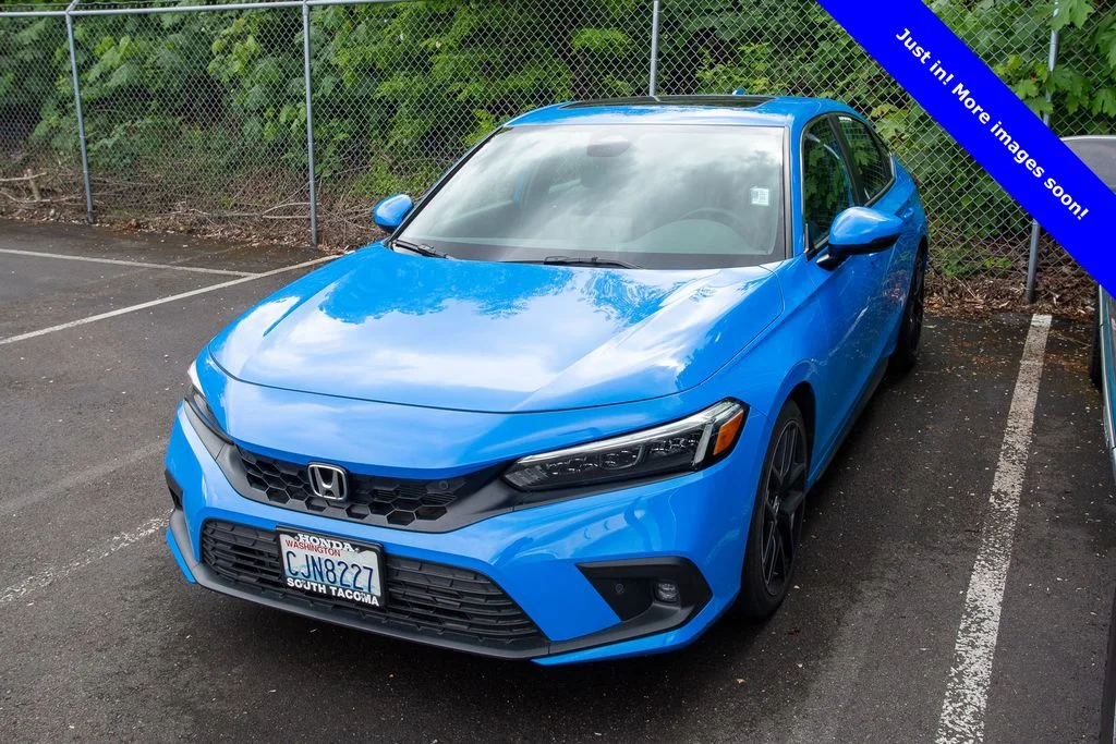 2023 Honda Civic Sport Touring CVT's photo