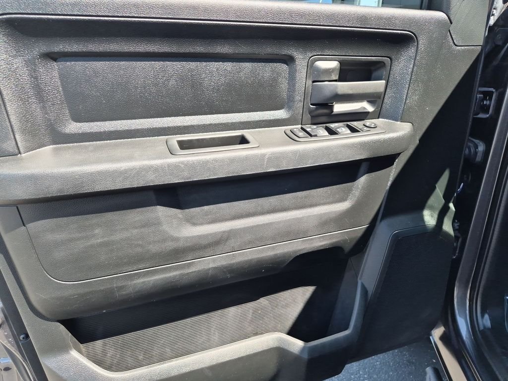 Used 2021 Gray Ram Tradesman image 12