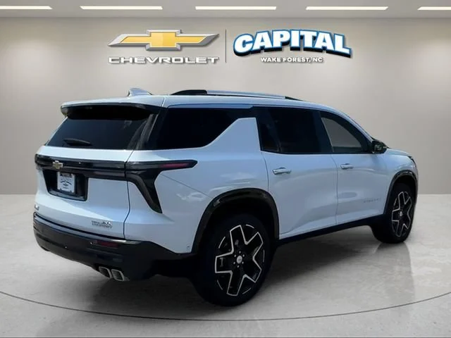 Used 2026 Polar White Tricoat Chevrolet High Country image 5