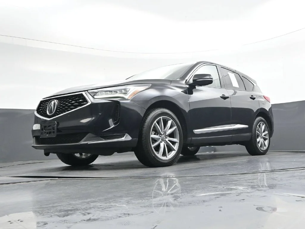 Used 2023  Acura Technology Package image 39