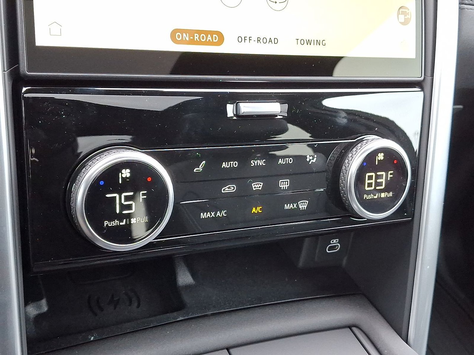 2025 Land Rover Discovery S - Photo 25