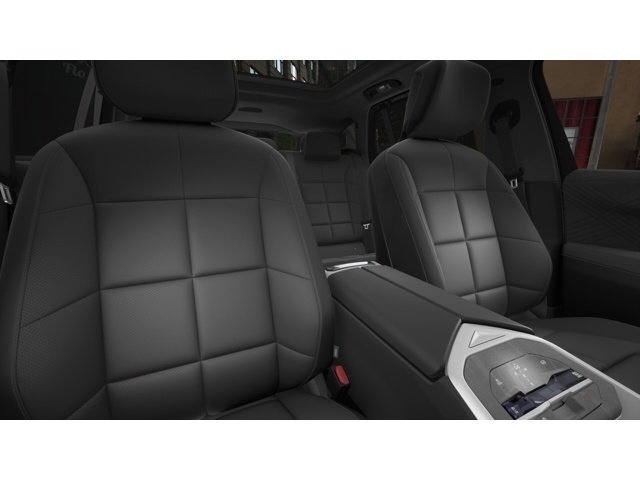 New 2027 Space Silver Metallic BMW  image 11