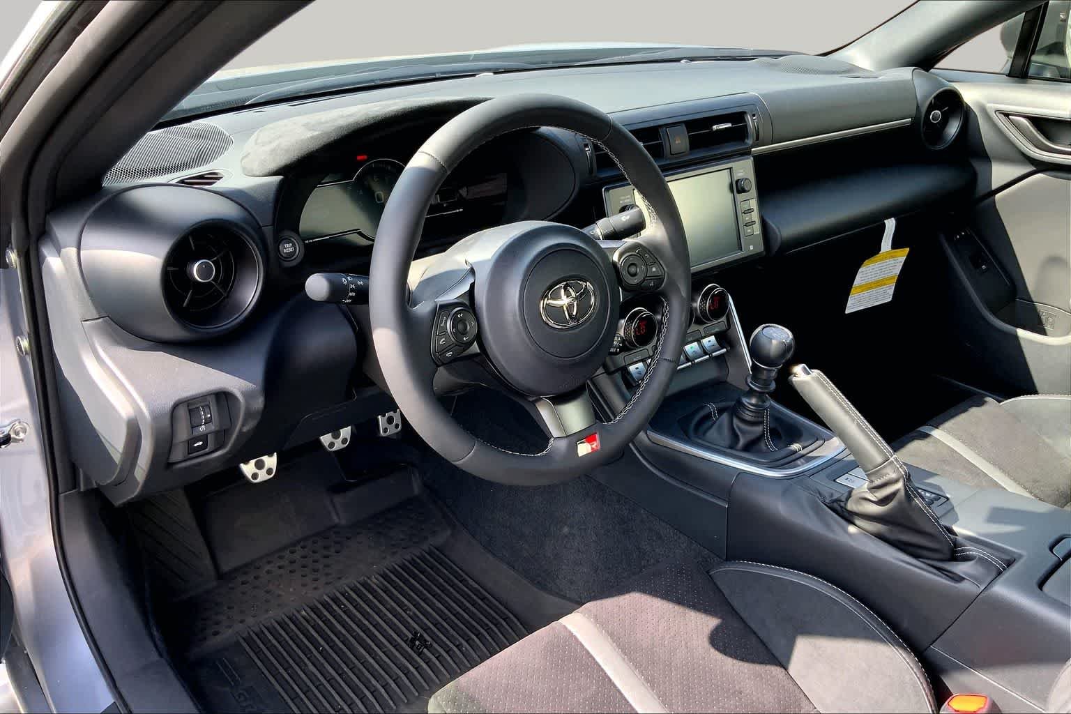 New 2025 Steel Toyota GR86 Premium image 8