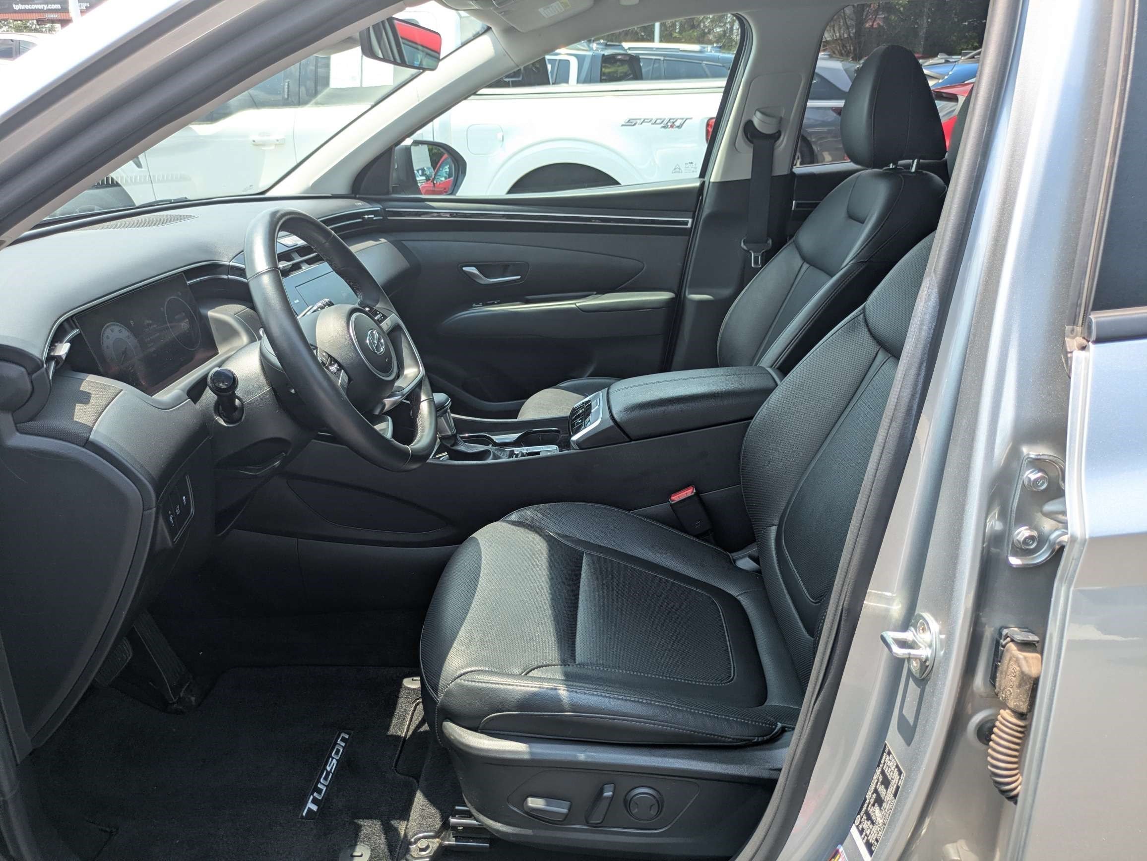Used 2023 Shimmering Silver Hyundai SEL image 26