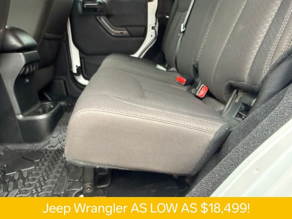 Used 2016 White Jeep Unlimited Sport image 19