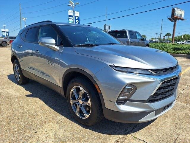 Used 2023 Sterling Gray Metallic Chevrolet LT image 7