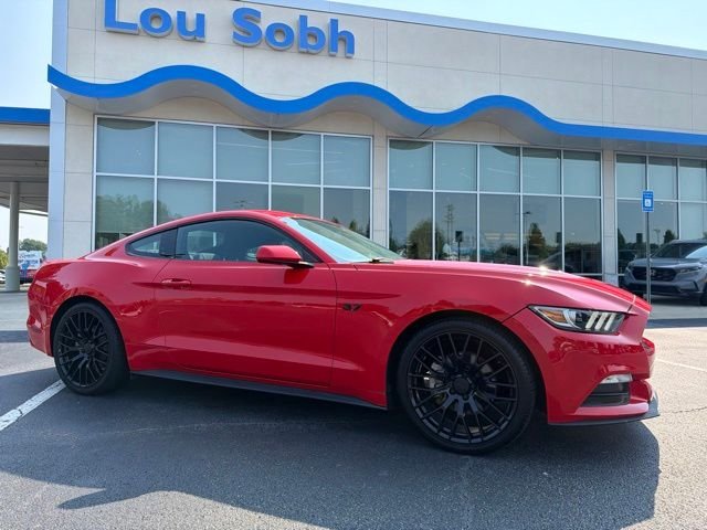 Used 2017 Race Red Ford V6 image 4