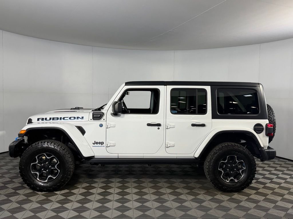Used 2023 White Jeep Rubicon 4xe image 9