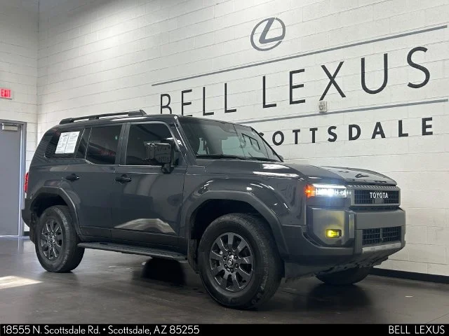 Used 2024  Toyota Base image 2