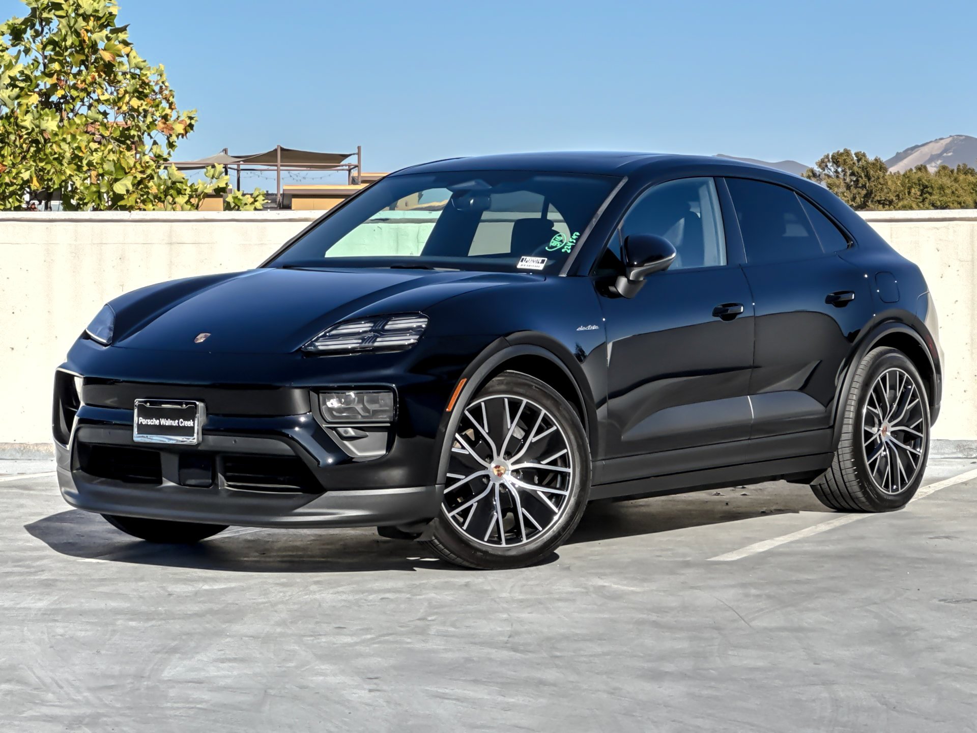 Used 2025 Porsche Macan Base with VIN WP1AD2XA9SL078650 for sale in Walnut Creek, CA