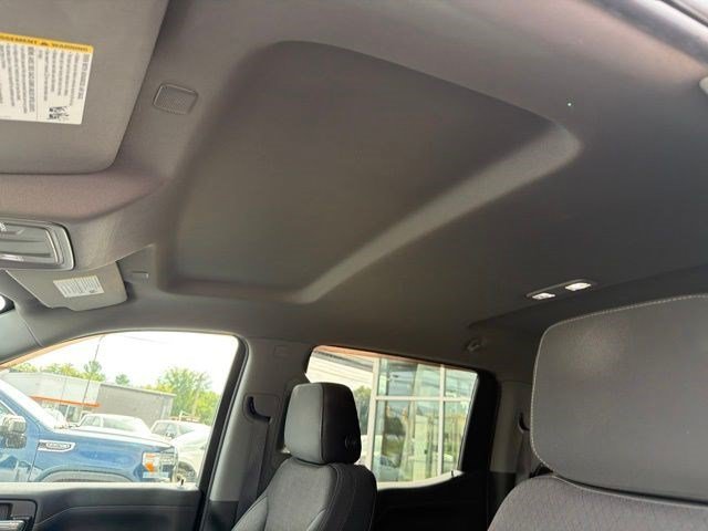 Used 2021 Summit White Chevrolet RST image 14