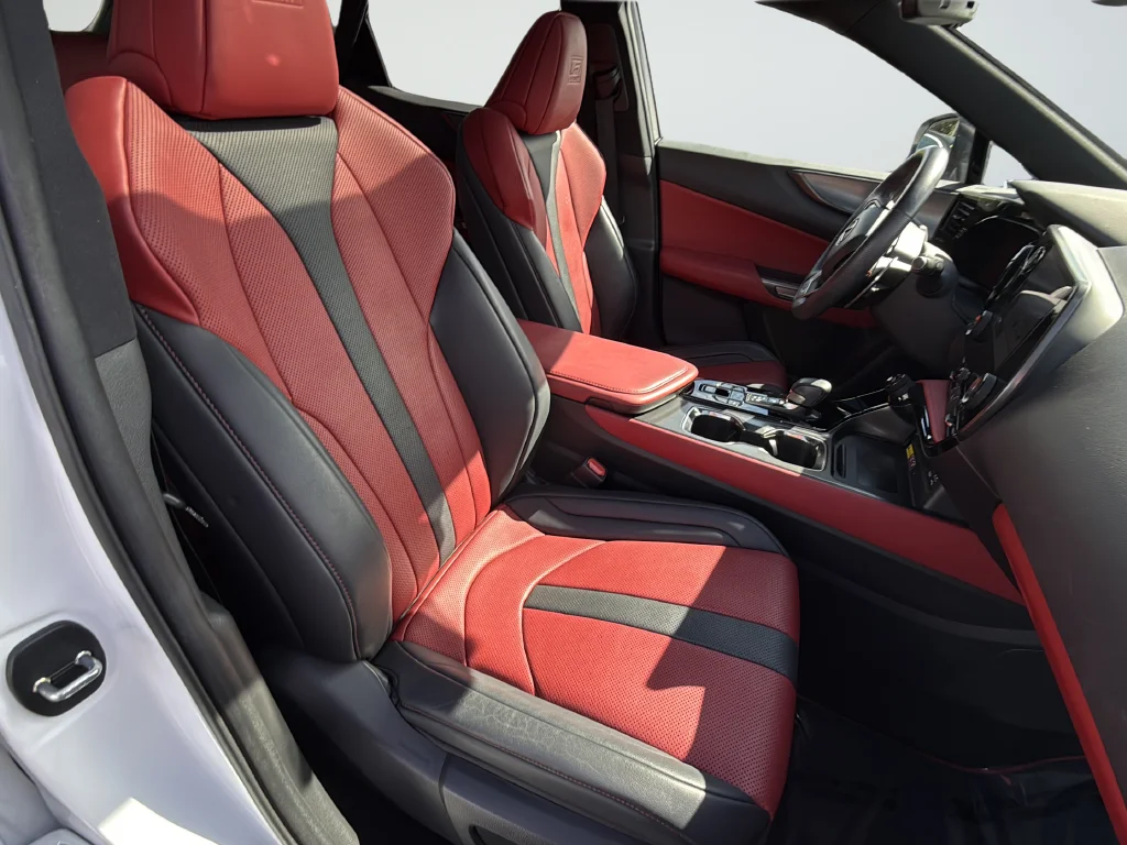Used 2024 White Lexus 350 F SPORT Handling image 24